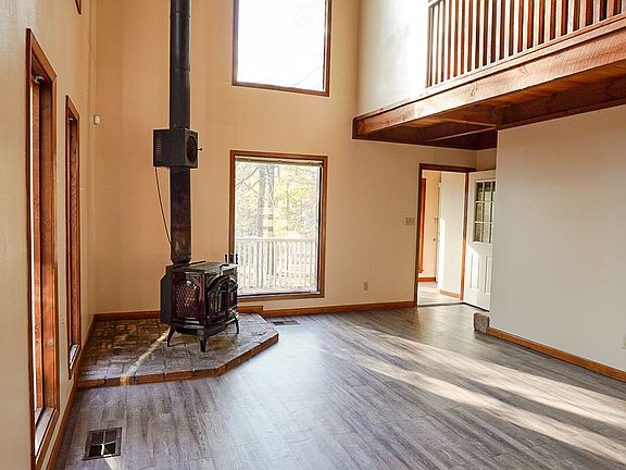 4th image of 2600 Laticana Dr