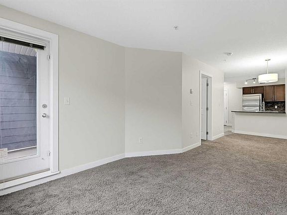 3rd image of 7110 S 80th Ave NE #215
