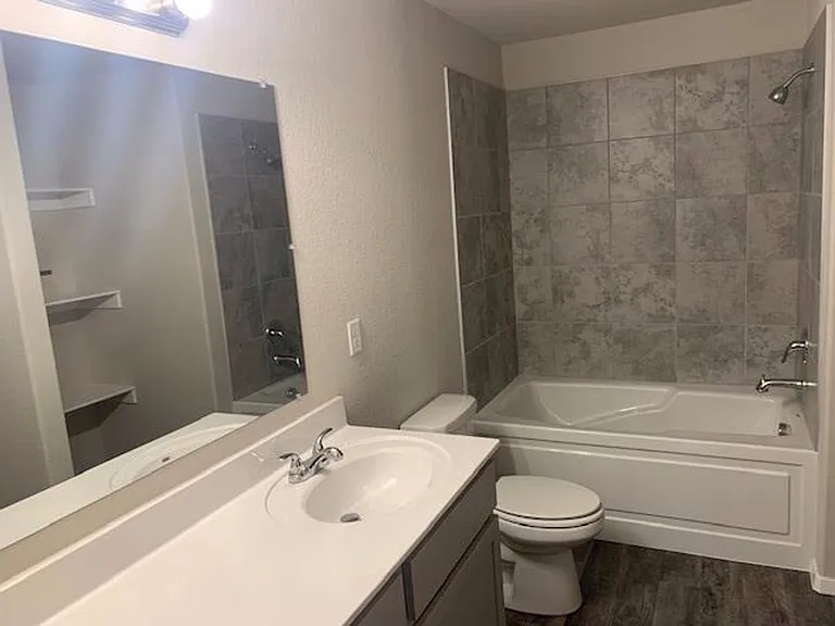 4205 SW Lenox Ave — Photo 10