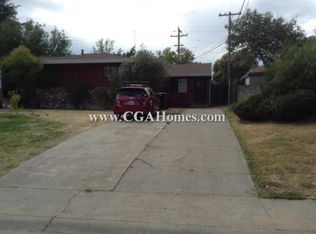 1107 Clinton Rd UNIT B, Sacramento, CA 95825