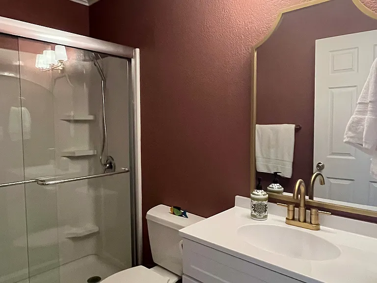 Upstairs bathroom