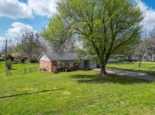 204 S Austin St, Rice, TX 75155