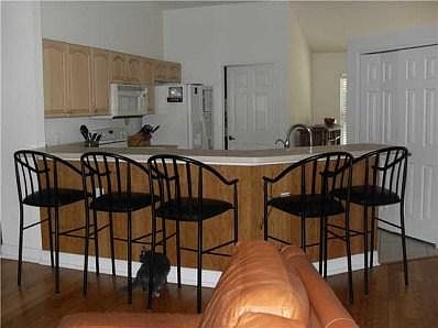 2nd image of 3002 SW Vittorio St