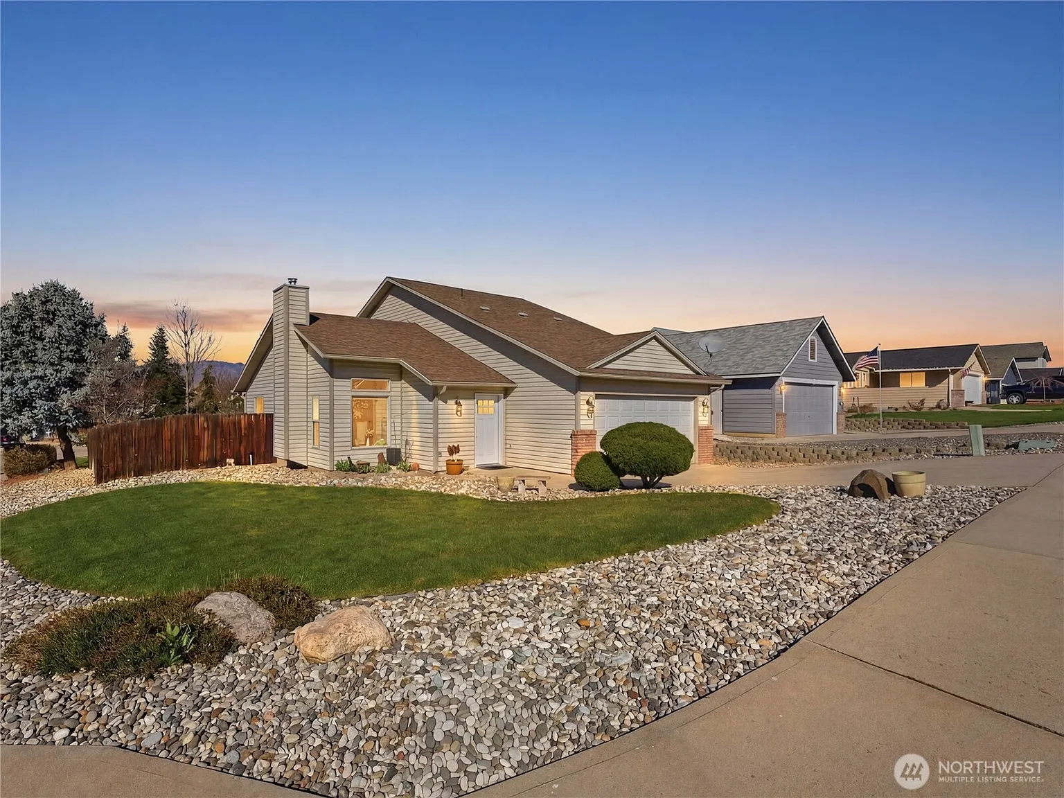 316 S Mary Avenue photo 1