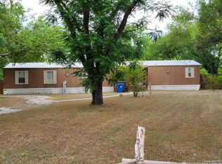 15848 Heidelberg Dr, La Coste, TX 78039