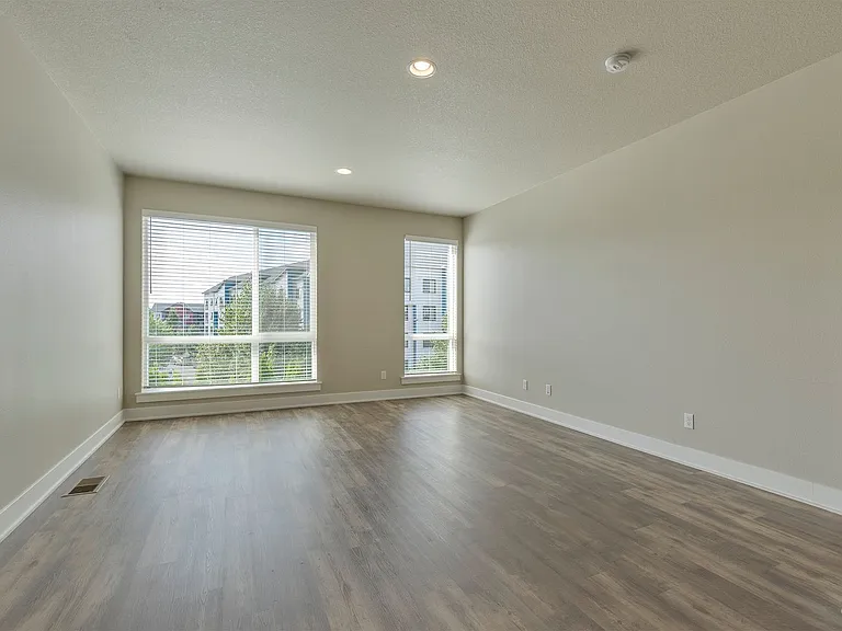 17235 SW Goldcrest Ln — Photo 13