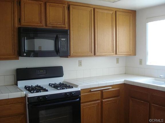 4th image of 2503 Sundial Dr Unit E