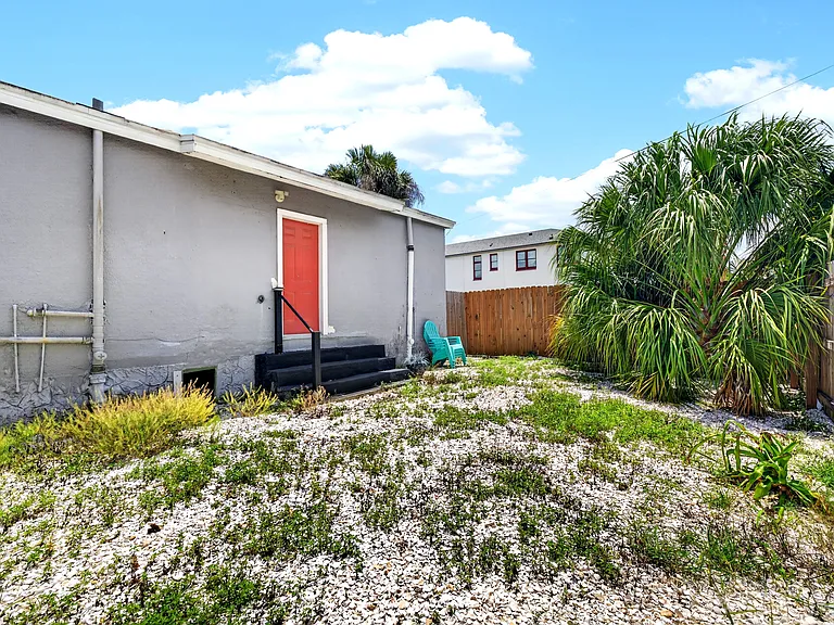 1716 E Columbus Dr #A — Photo 28
