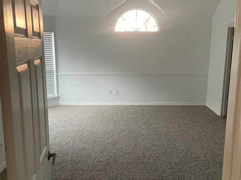 5304 Kathryn Dr — Photo 30