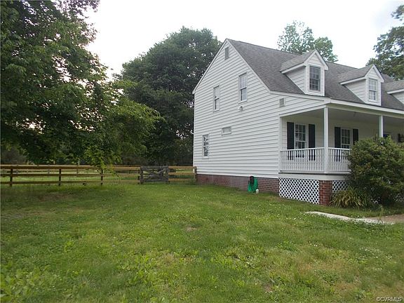 3rd image of 17423 Sleepy Hollow Ln
