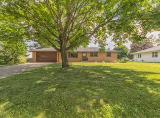 1502 Applecroft Ave, Portage, MI 49002