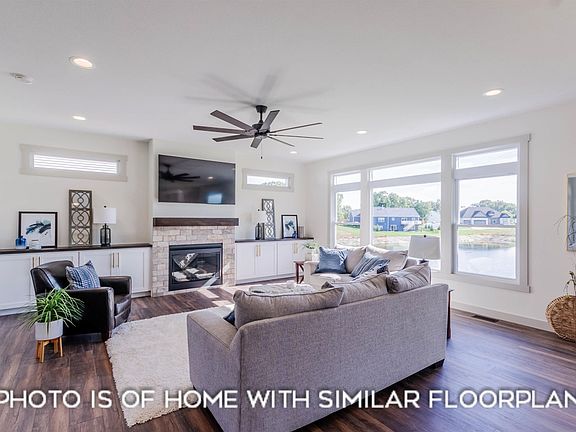 5th image of 54607 Pierre Trails Dr