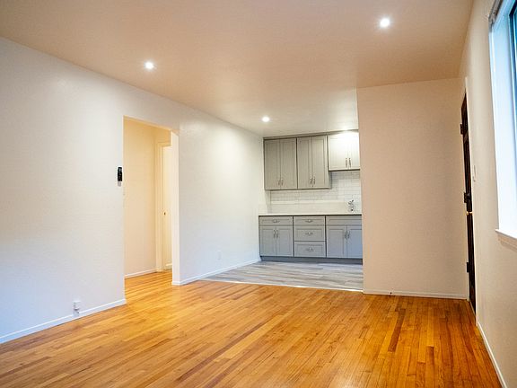 5th image of 356 Chamberlain Ave APT B