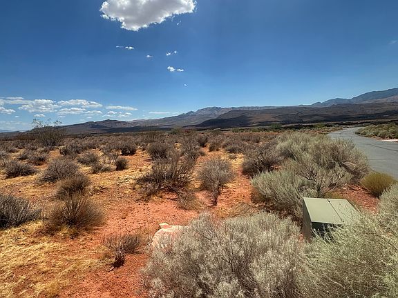 3rd image of 174 W Tearasinab Way