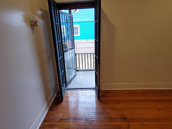 2nd image of 432 Wohlers Ave