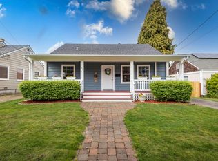 113 6th Ave NW, Puyallup, WA 98371