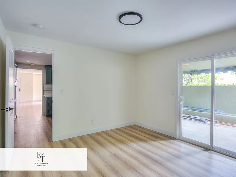 1032 S Golden West Ave #A — Photo 12