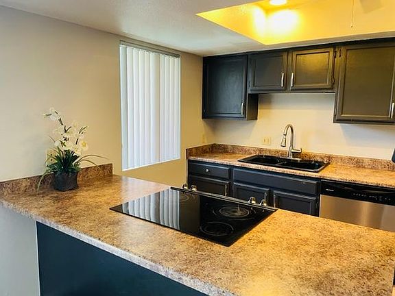 2nd image of 2524 El Paradiso Ct