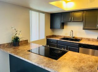 2524 El Paradiso Ct, Mesa, AZ 85202