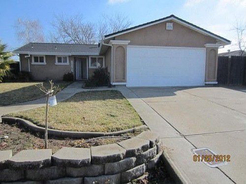 1st image of 5275 Village Wood Dr