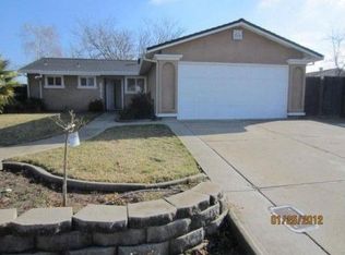 5275 Village Wood Dr, Sacramento, CA