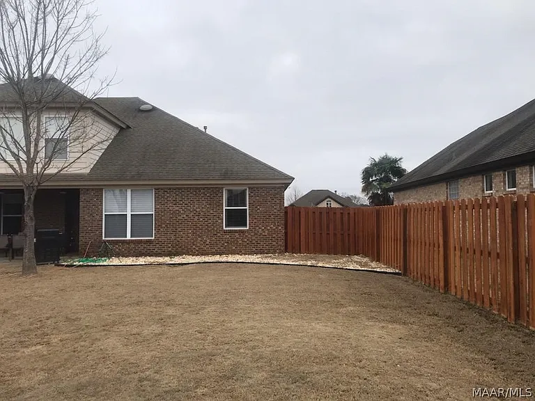 9217 Springwood Ct — Photo 35