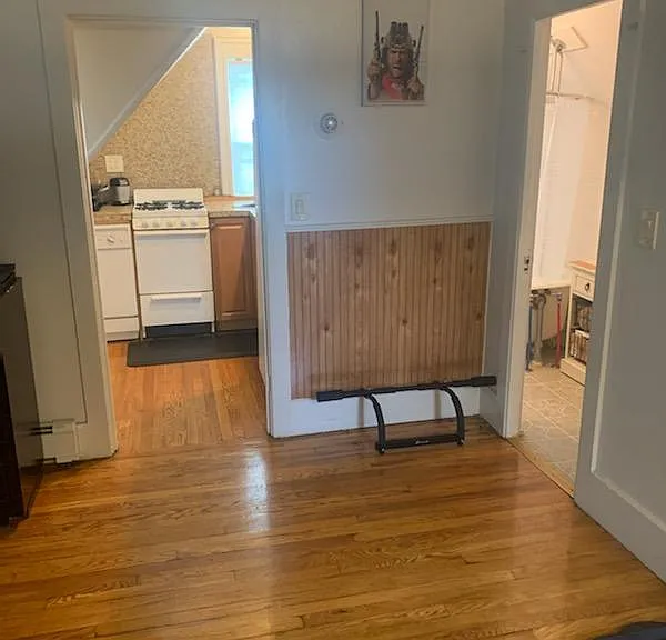 121 Caroline St #7 — Photo 4