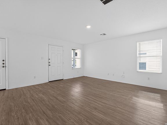 4th image of 5933 Antonio Pl