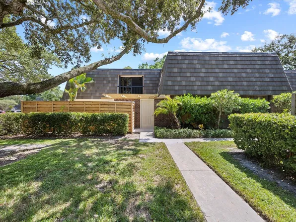 1420 14th Terrace, Palm Beach Gardens, FL 33418