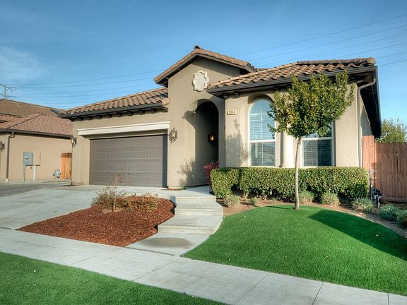 4th image of 5849 E Eugenia Ave