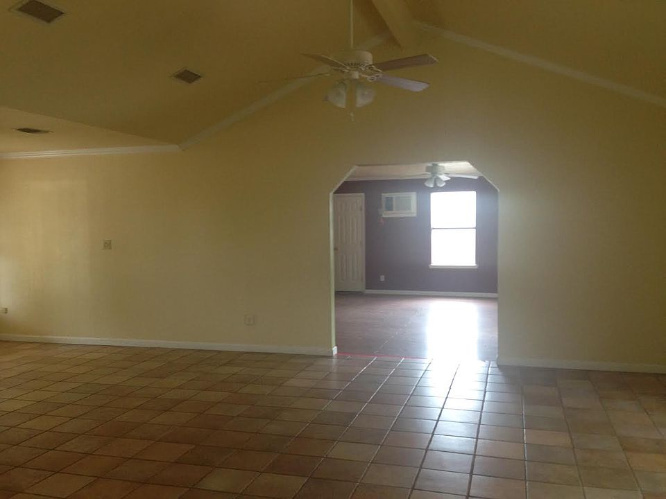 2051 Wedgefield Dr, Eagle Pass, TX 78852 Zillow