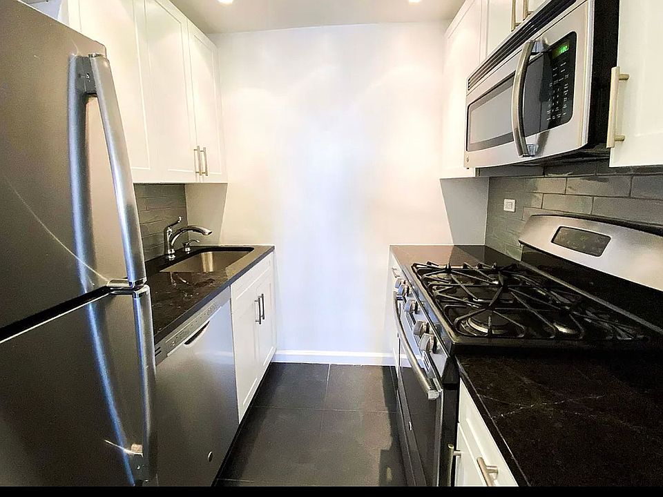 1st image of 320 E 58th St APT 11F