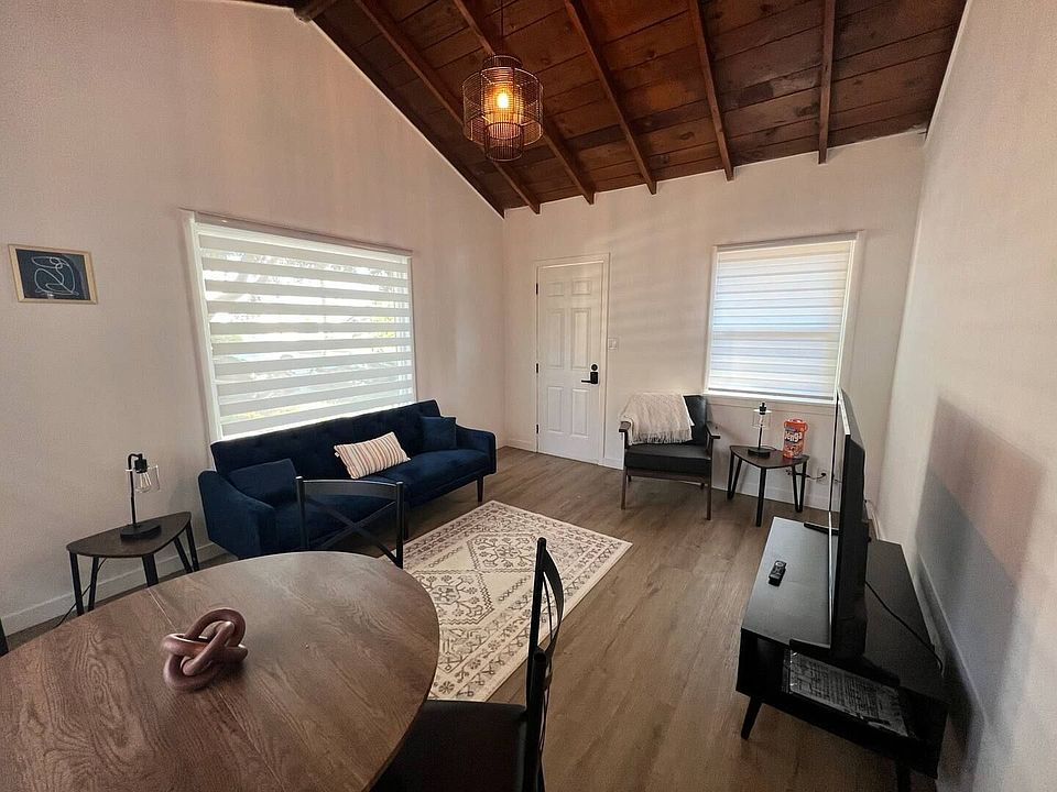 1st image of 405-417 N Euclid Ave #415-1
