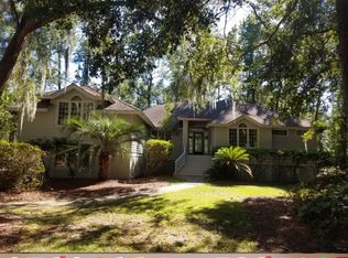 4 Rose Bank Ln, Hilton Head Island, SC 29928