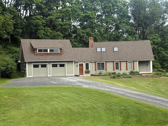 1st image of 684 Farmer Drive