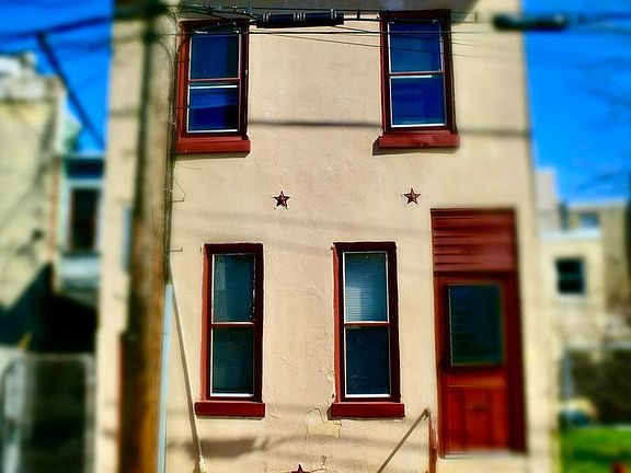 2nd image of 2055 N Orkney St