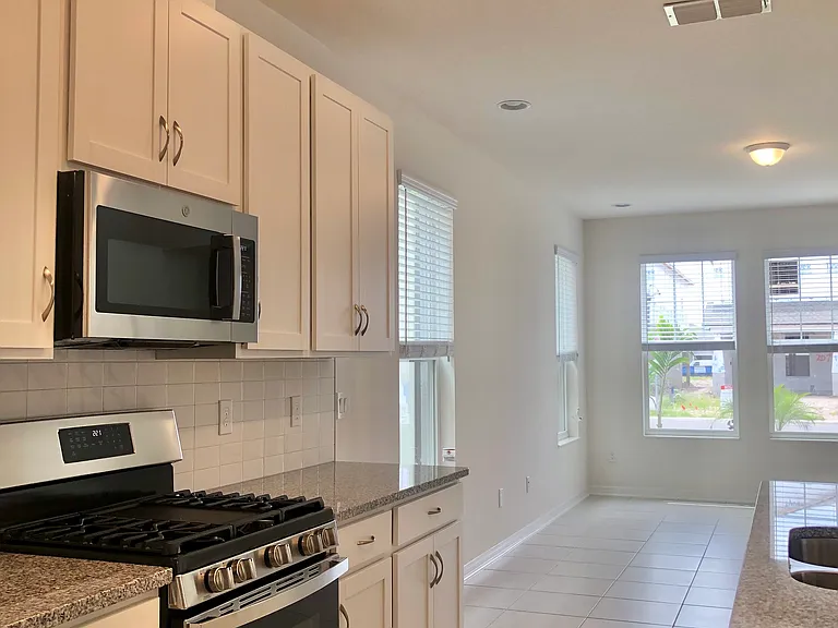 12591 Encore At Ovation Way — Photo 4