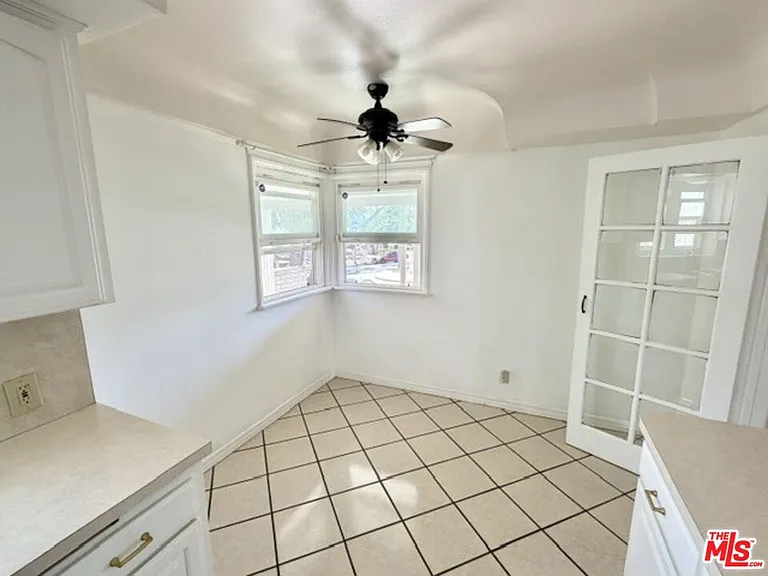 3439 W 84th Pl — Photo 9