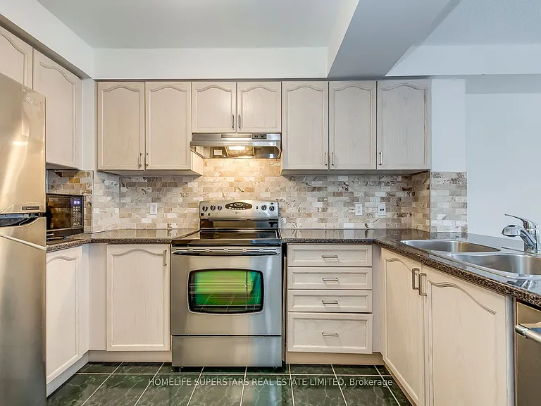 605 Shoreline Dr #11 — Photo 5
