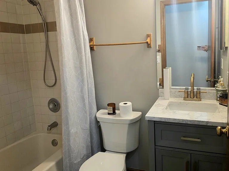 2420 Harbor Ct — Photo 18