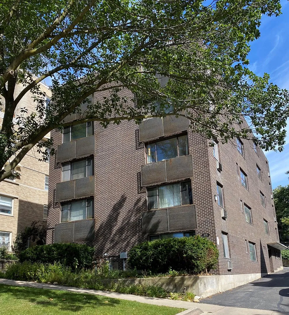 415 Wisconsin Ave — Photo 1