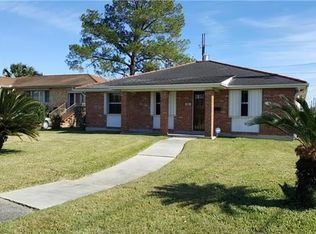 4801 Warrington Dr, New Orleans, LA 70122