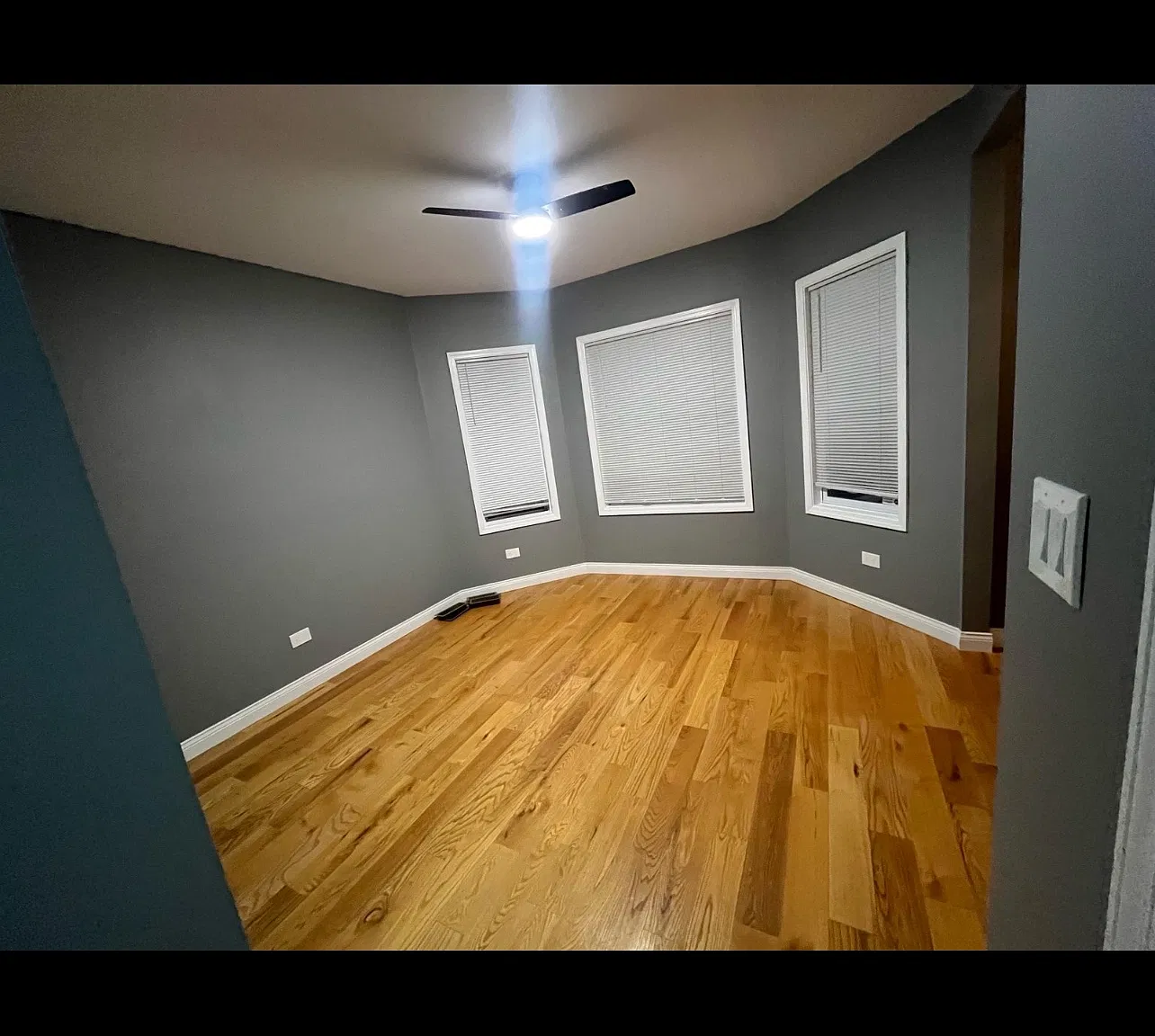 3 bed, $2,100 — Photo 4