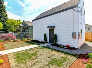 703 N 104th St, Seattle, WA