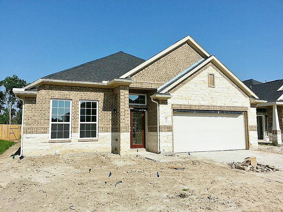 1st image of 1227 South Maple