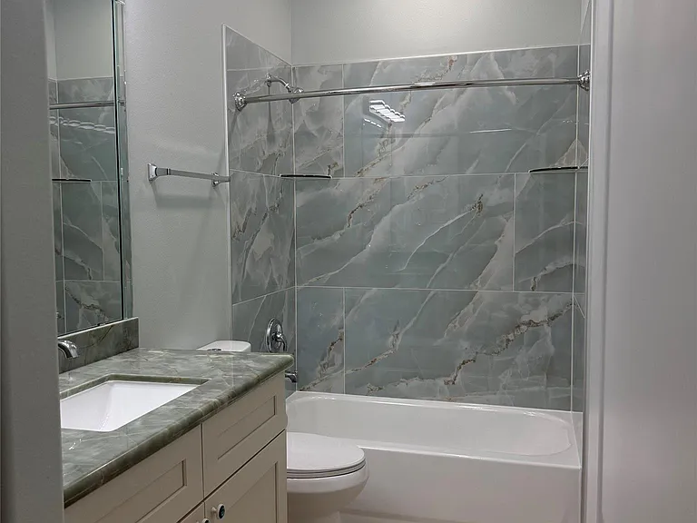 1806 Pasadena St — Photo 12