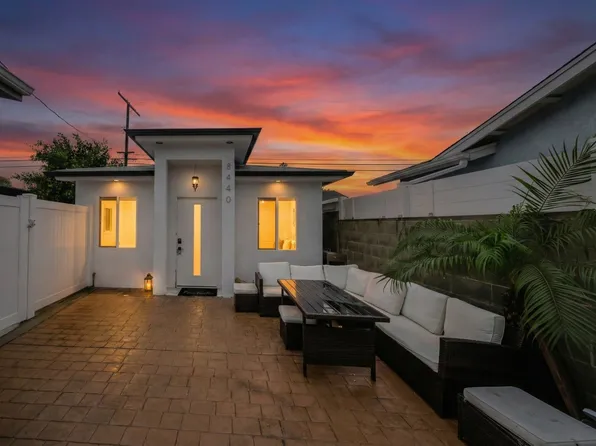 8440 N Costello Ave, Panorama City, CA 91402