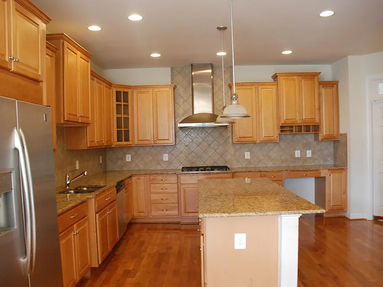 24921 Somerby Dr — Photo 8