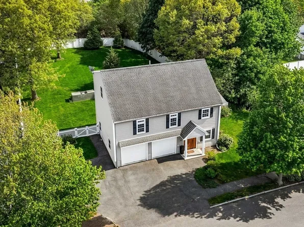 14 Greenlawn Ave, Salem, MA 01970