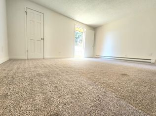 2717 S 258th St #B, Kent, WA 98032